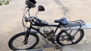 Bicicleta motorizada em ótimas condições