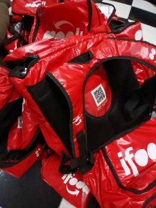 BAG IFOOD SEMINOVA 6 unidades 60,00 somente pra retirar hoje Osasco