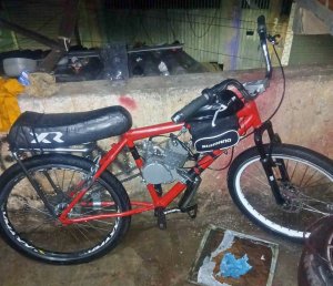 Motorizada aro 26 menos de um mês de uso